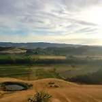 Podere Molino Vakantiehuis *